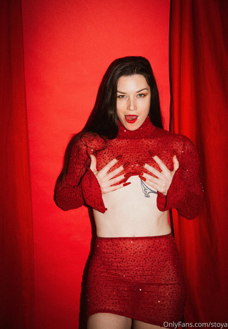 Stoya