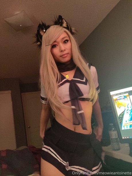 Meowieantoinette