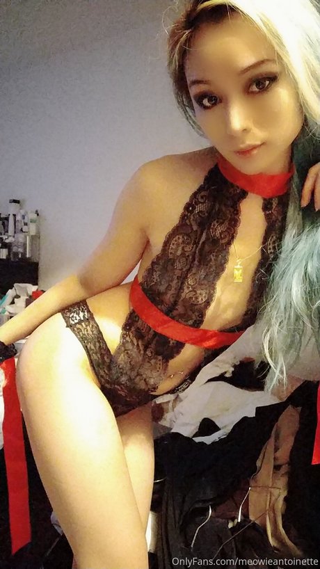 Meowieantoinette