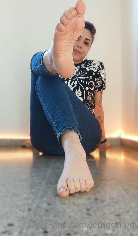 Lemoonfeet