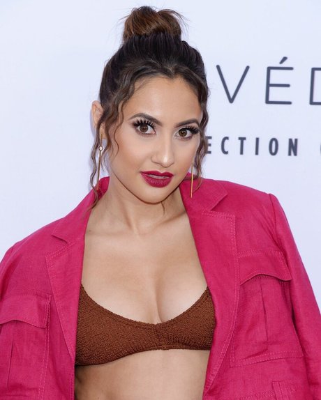 Francia Raisa
