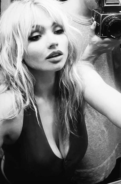 Natalie Alyn Lind