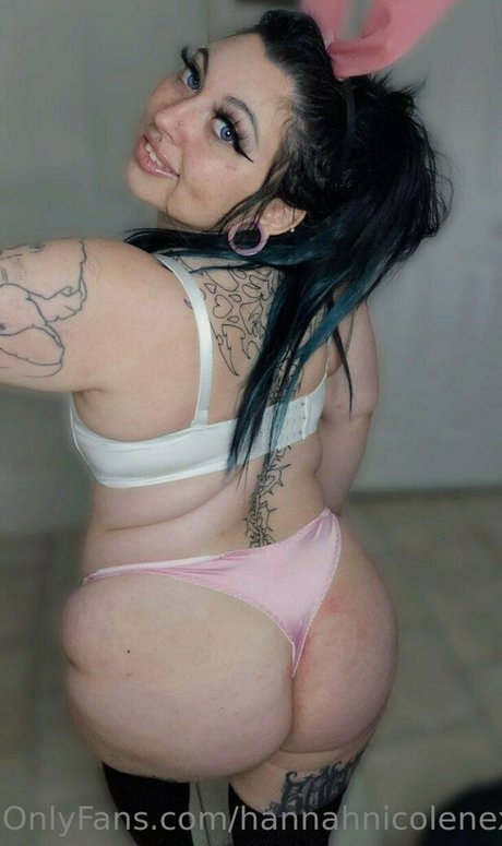 Hannahnicolenextdoor