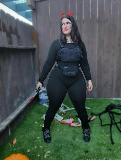 Gyppyworldfreeforever