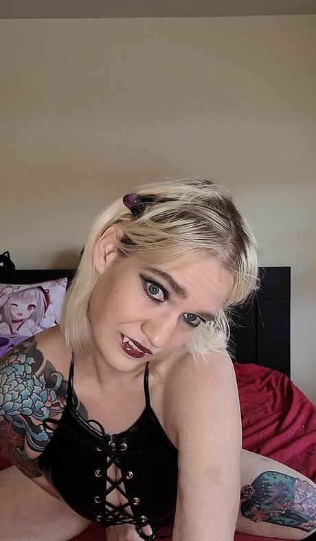 Karmillaillustriousfree