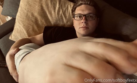 Softboyfeetx