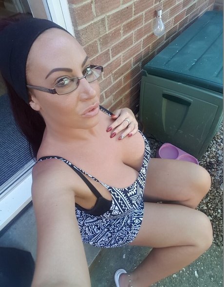 Sexyemmabutt