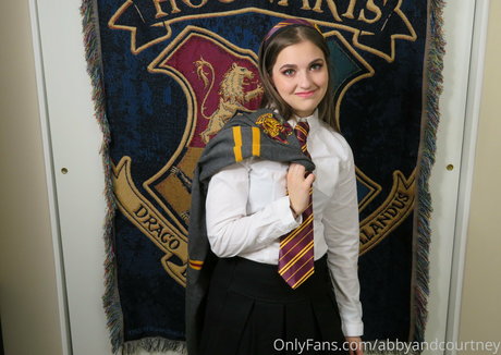 Abbyandcourtney