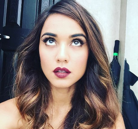 Summer Bishil