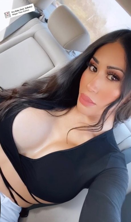 Foto di nudo di fuga di OnlyFans di Barbie Nicolet