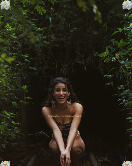 Samantha Katie James