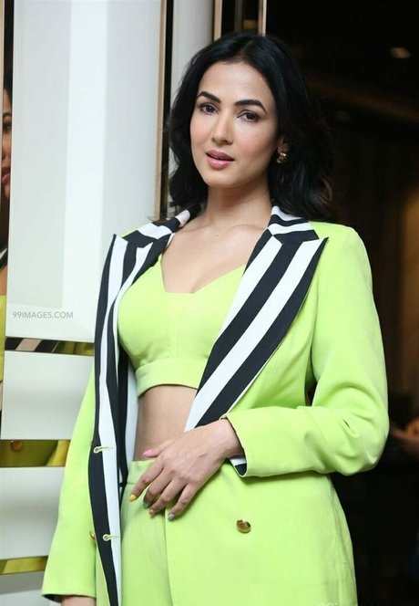 Sonal Chauhan