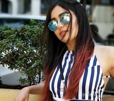 Adah Sharma
