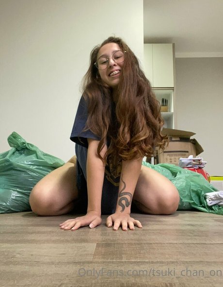 Tsuki Chan