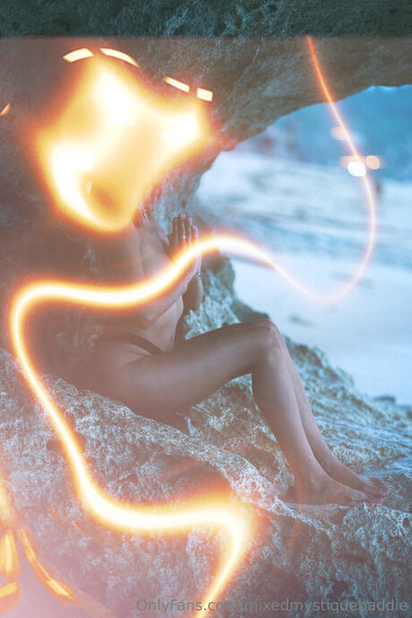 Mixedmystiquebaddie
