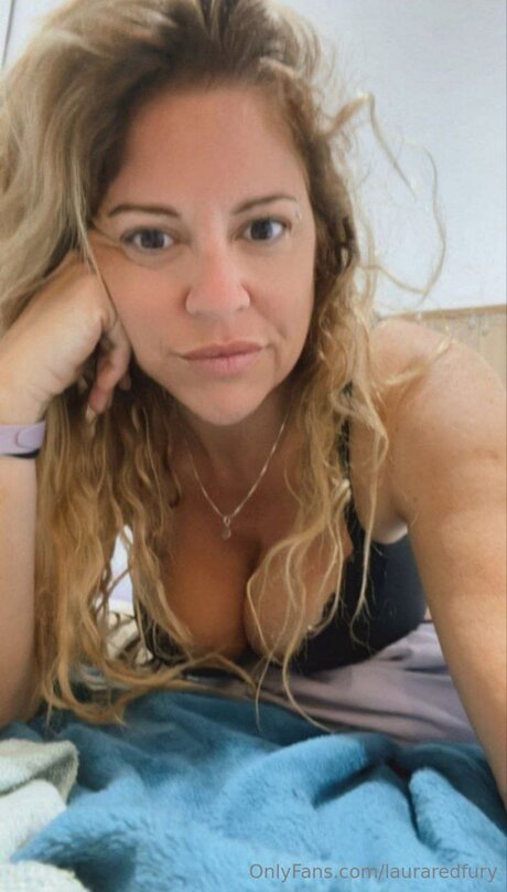 Lauraredfury