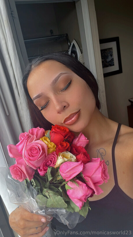 Monicasworld23