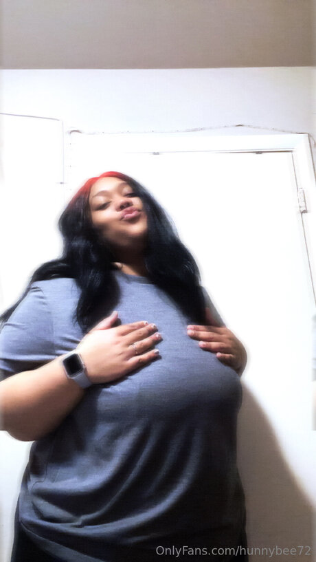 Hunnybee72
