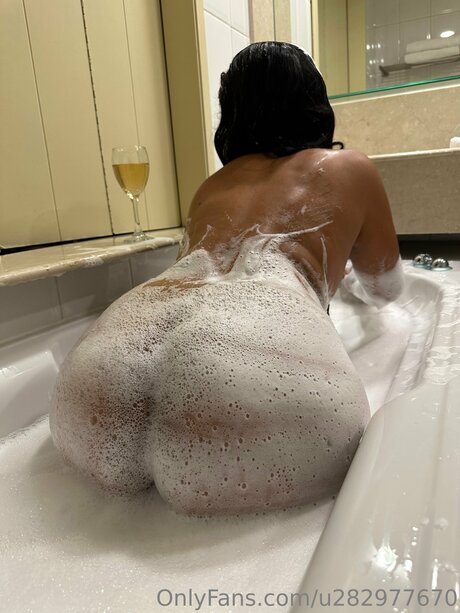 Foto di nudo di fuga di OnlyFans di U282977670