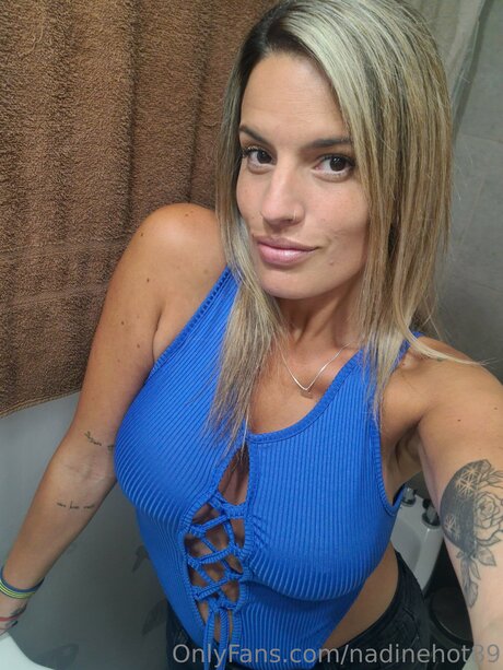 Nadinehot89