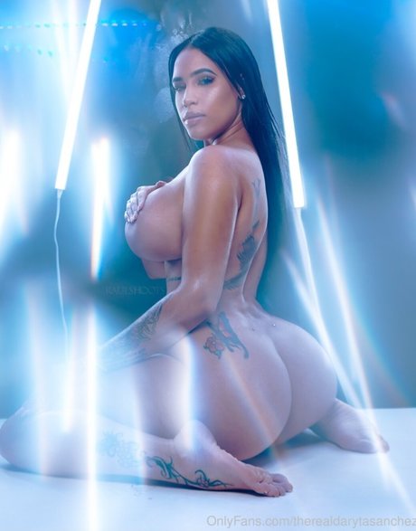 Foto di nudo di fuga di OnlyFans di Daryta Sanchez