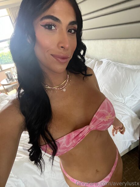 Averylustx