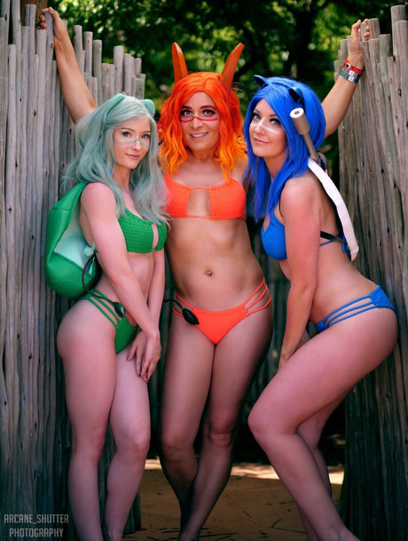 Thedaberrytwins Alex And Leah