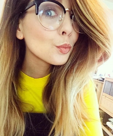 Zoe Sugg