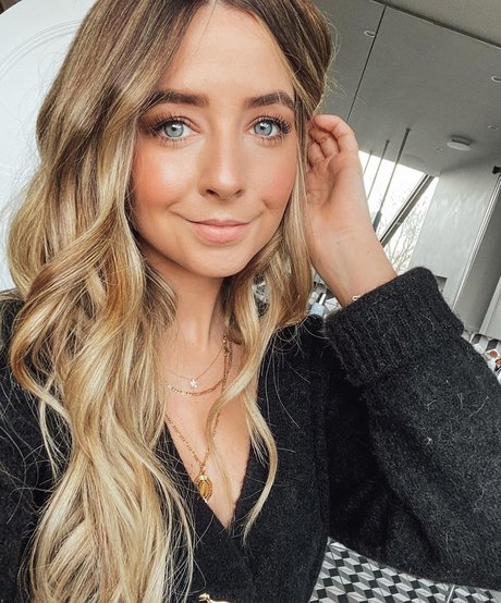 Zoe Sugg