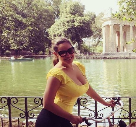 Kelly Brook