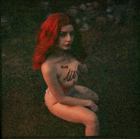 Cherrievelvet Cherrie