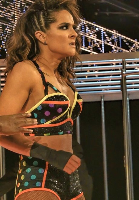 Dakota Kai