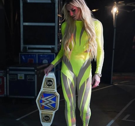 Charlotte Flair