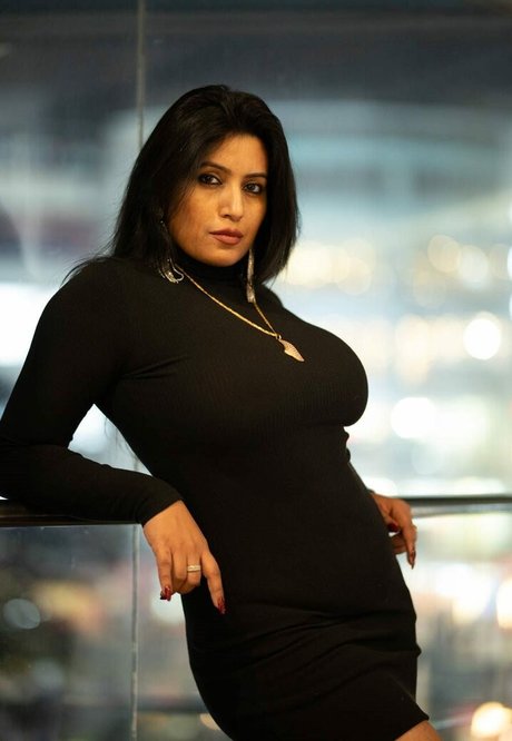 Foto di nudo di fuga di OnlyFans di Thedoeeyedgurl