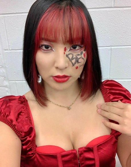 Hikaru Shida