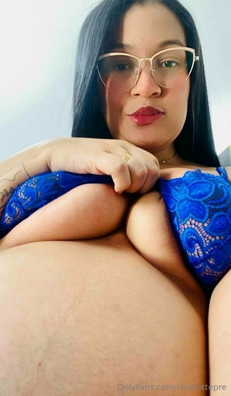 Foto di nudo di fuga di OnlyFans di Charlottepre