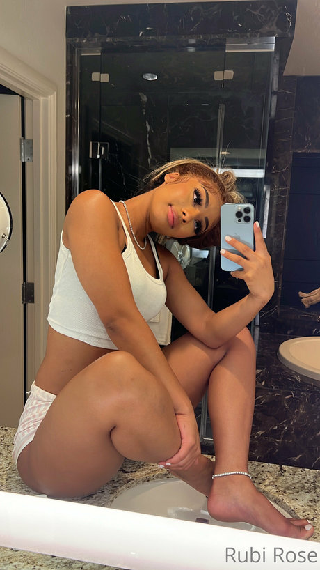 Rubi Rose