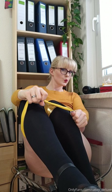 Casey Deluxe