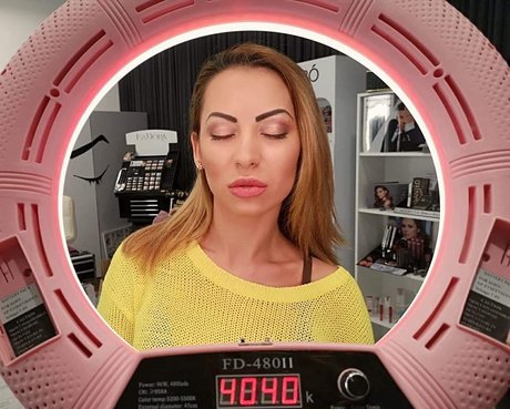 Marinela Adalbertova