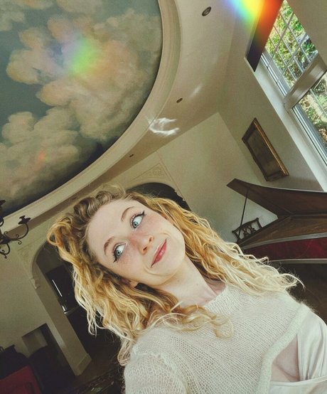 Janet Devlin