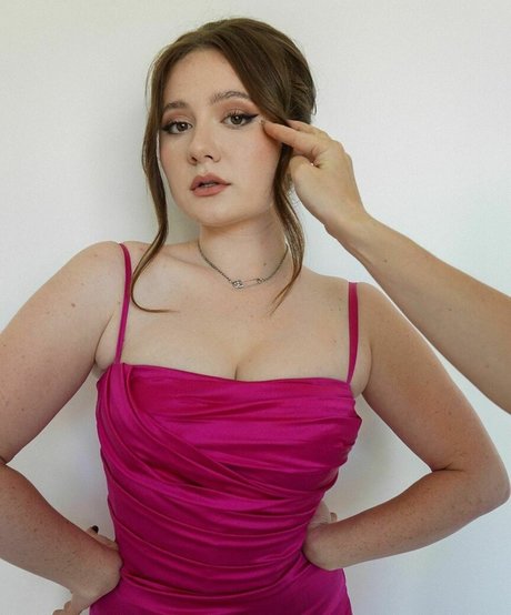 Emma Kenney