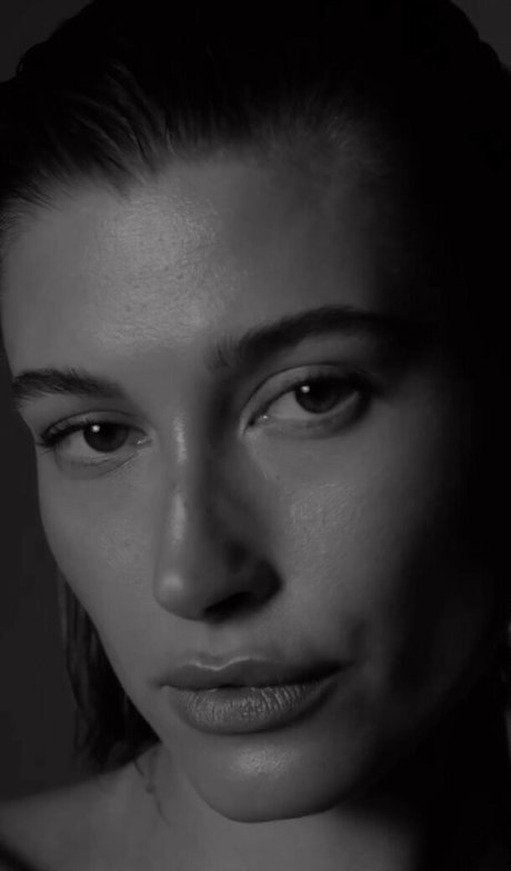 Hailey Baldwin Bieber