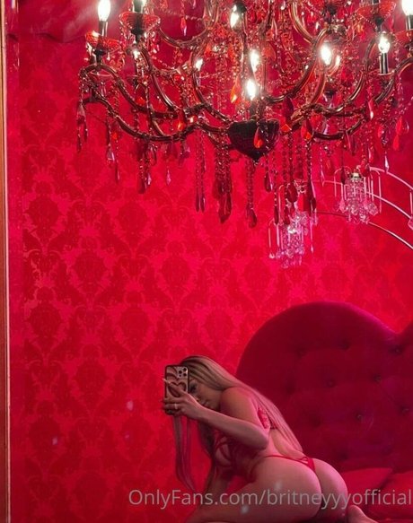 Britneyyyofficial