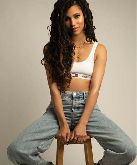 Vick Hope