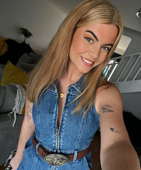 Ema Jane White  Emajanee  Emajanewhite