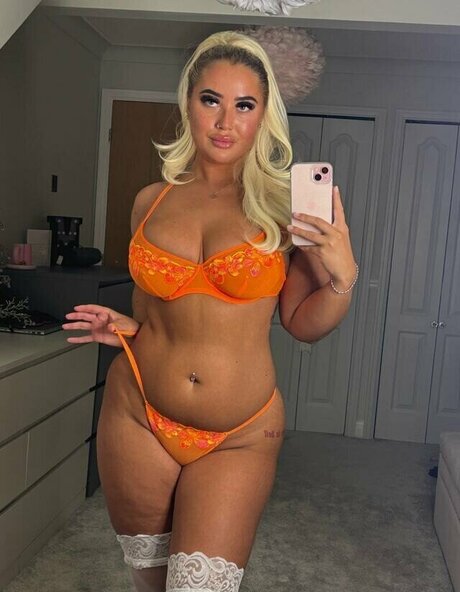 Bigboobzbarbie