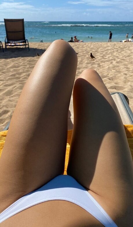 Foto di nudo di fuga di OnlyFans di Annalea Mende