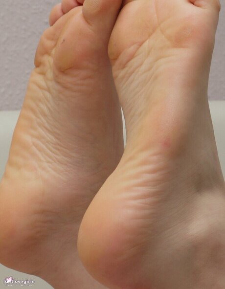 Footlovegirls