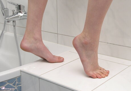 Footlovegirls