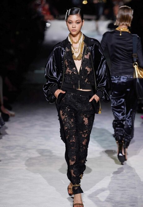 Foto di nudo di fuga di OnlyFans di Mika Schneider